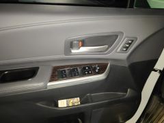 Toyota Gravia 2.5L 2WDPremiumPLUS Edition - photo 13