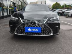 Lexus ES 200 Premium Edition - ფოტო 3