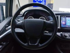 Dongfeng Lingzhi M5 1.6L Practical 7-seater - фото 18