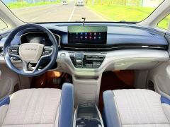 Roewe MG iMAX8 400TGI Prestige - photo 6