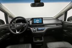 Honda Elysion PHEV 2.0L Luxury Edition - ფოტო 14