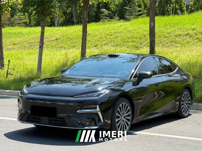 Geely Galaxy Star Shine 8 EM-P 1.5T 130km Starship Edition