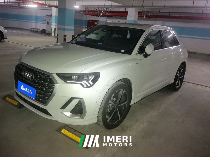Audi Q3 35 TFSI Fashion Dynamic - car from China