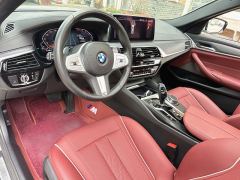 BMW 5 Series Facelift 530Li Premier M Sport Package - ფოტო 13