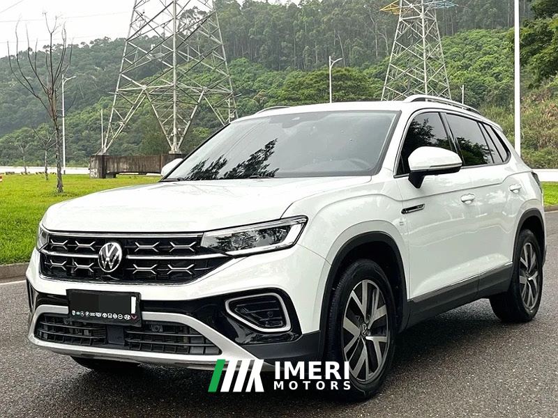 Volkswagen Tharu 300TSI 2WDLuxuryPlus Edition