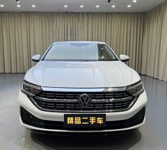 Volkswagen Jetta 200TSI Edition - photo 1