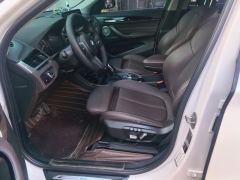 BMW X1 Facelift sDrive20Li Premium - ფოტო 14