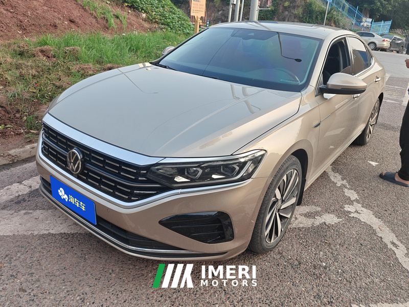 Volkswagen Passat 330TSI Luxury Edition - car from China