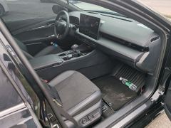 Toyota Camry Dual-Engine 2.0HXS Sports Plus Edition - photo 8