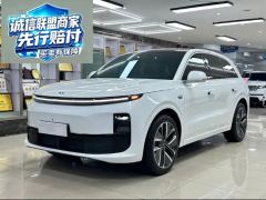Li Auto L6 Pro - ფოტო 1