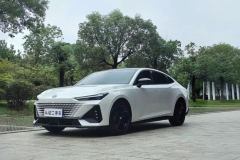 Changan UNI-V 1.5T Premium Version - ფოტო 1