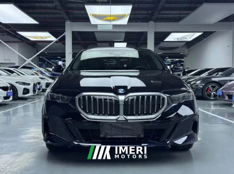 2025 BMW 5 Series 530Li Premier Luxury Package - ავტომობილი ჩინეთიდან