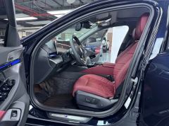 BMW 5 Series 530Li Premier Luxury Package - ფოტო 4