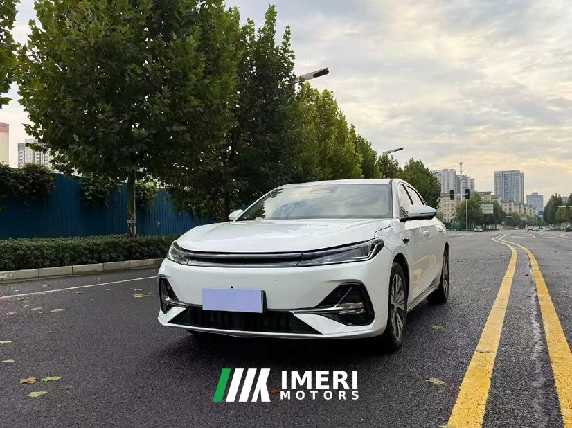 Geely Galaxy A7 EM-i 1.5L 150km Explorer Edition - car from China
