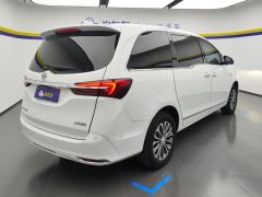 Buick GL8 Land Business Class 652T Prestigious Edition 7-seater - photo 2