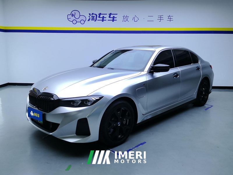 BMW i3 eDrive 35 L - car from China