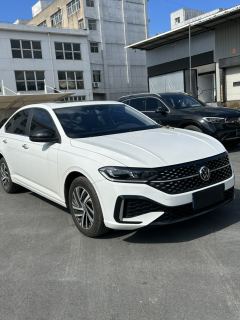 Volkswagen Lavida 300TSI Edition - photo 2