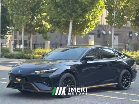2025 Changan UNI-V 1.5T 500Bar High-Performance Sport Edition - car from China
