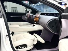 AVATR 12 EREV 245km Rear-wheel drive Max - ფოტო 5