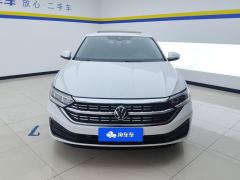 Volkswagen Jetta Sagitar 300TSI Dual Clutch Superior Edition - photo 3