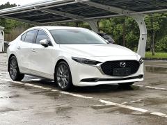 Mazda3 Axela 2.0L Automatic Radiance Edition - ფოტო 2