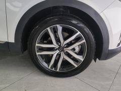 Bestune Besturn T99 2.0T Prestigious Edition (6AT) - photo 6