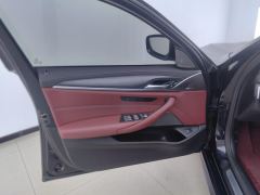 BMW 5 Series Facelift 530Li Luxury M Sport Package - фото 12