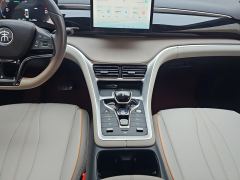 BYD Song Pro DM-i Honor Edition 1.5L 71km Navigator Edition - фото 19