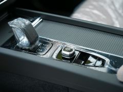Volvo XC60 B5 AWD Smart Remote Luxury Edition - ფოტო 7