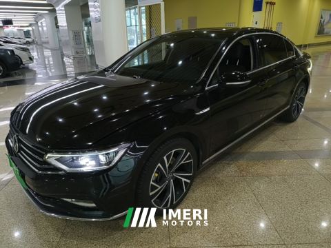 2021 Volkswagen Magotan 330TSI 30th Anniversary Edition - ავტომობილი ჩინეთიდან