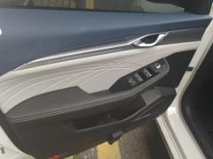 Geely Xingui Xingrui 2.0T Prestigious Edition - ფოტო 14