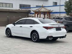 Toyota Avalon Dual-Engine 2.5L E-CVT Luxury Edition - photo 8