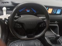 Roewe MG i5 1.5L Manual Comfort Edition - фото 18