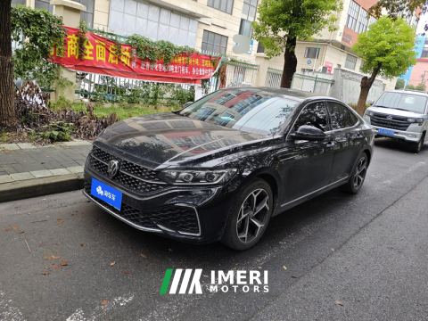 2025 Volkswagen Passat Distinguished Edition 380TSI Starry Sky Dragon Glory Edition - автомобиль из Китая