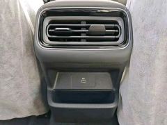 Geely Emgrand Up 1.5L CVT Luxury - photo 11