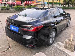 Toyota Camry Dual-Engine 2.0HE Elite Edition - photo 2