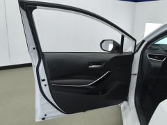 Toyota Corolla Dual-Engine 1.8L Elite Edition - ფოტო 12