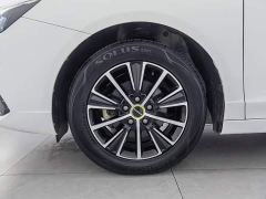 SAIC Roewe i5 Facelift 1.5L CVT Starlight Edition - ფოტო 17