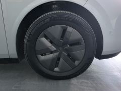 Li Auto MEGA 710km Ultra - ფოტო 6