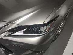Lexus ES 200 Premium Edition - фото 4