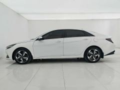 Hyundai Elantra 1.5L CVT Flagship Edition - ფოტო 13