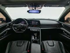 Hyundai Elantra 1.5L CVT Flagship Edition - ფოტო 6