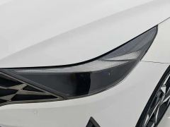 Hyundai Elantra 1.5L CVT Flagship Edition - ფოტო 9