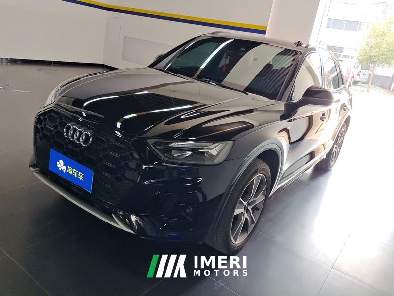 Audi Q5L 40 TFSI Luxury Dynamic - автомобиль из Китая
