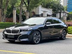 BMW 5 Series 530Li Premier M Sport Package - ფოტო 3