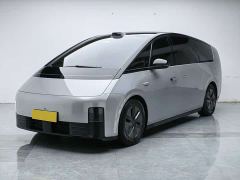 Li Auto Li Xiang MEGA Ultra - ფოტო 1