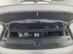 Li Auto Li Xiang MEGA Ultra - ფოტო 15