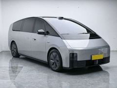 Li Auto Li Xiang MEGA Ultra - ფოტო 3