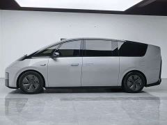Li Auto Li Xiang MEGA Ultra - ფოტო 4