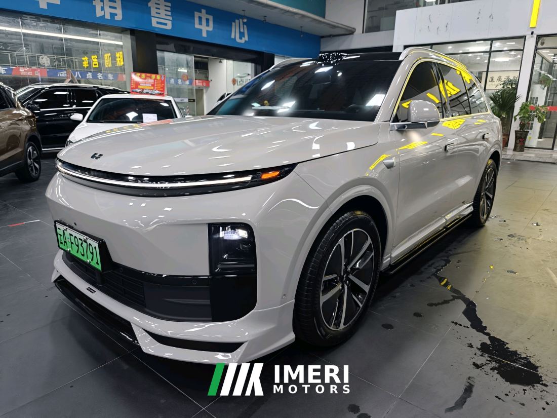 Li Auto L6 Max - ავტომობილი ჩინეთიდან